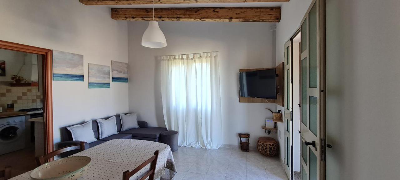 House Castiadas Tra Mare E Montagna エクステリア 写真